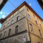 3 Bedroom Modern Luxury In Florence