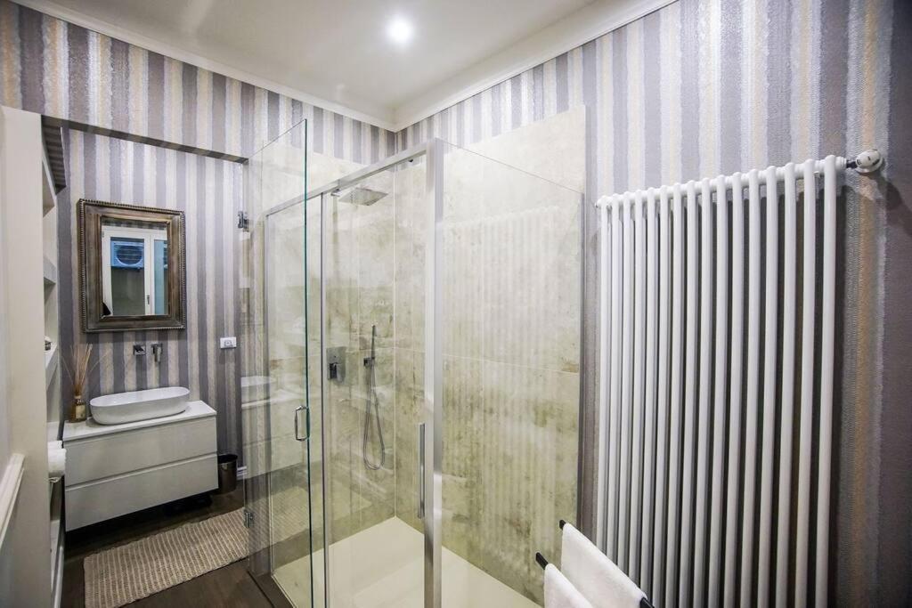 Apartamento 3 Bedroom Modern Luxury In *