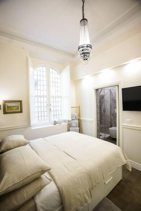 Apartamento 3 Bedroom Modern Luxury In